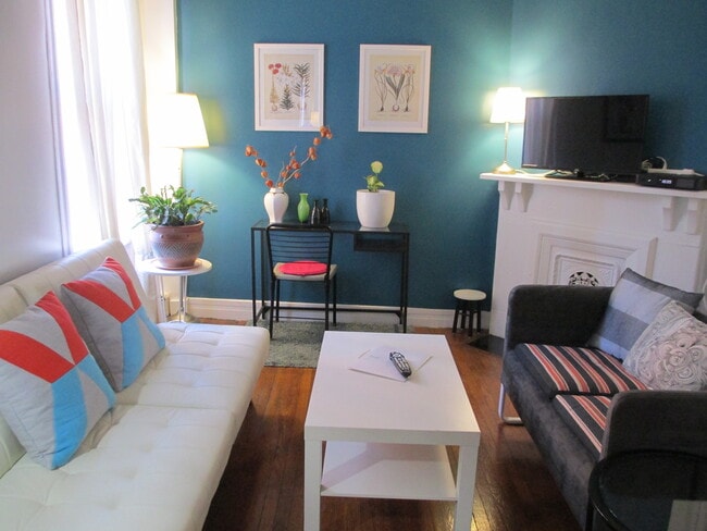 Photo - 855 Pavonia Ave