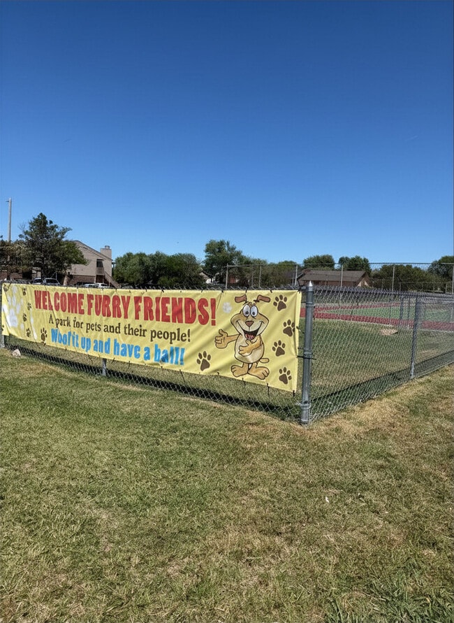 Pet park - Cedar Lakes Apartments