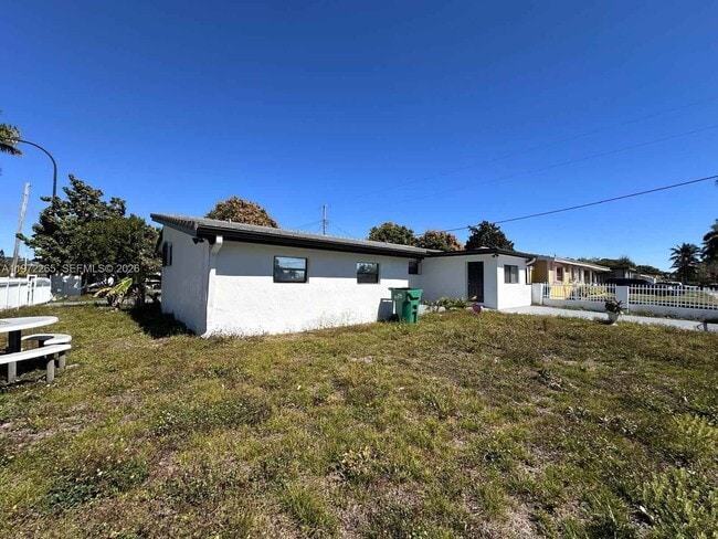 Photo - 1631 NW 175th St