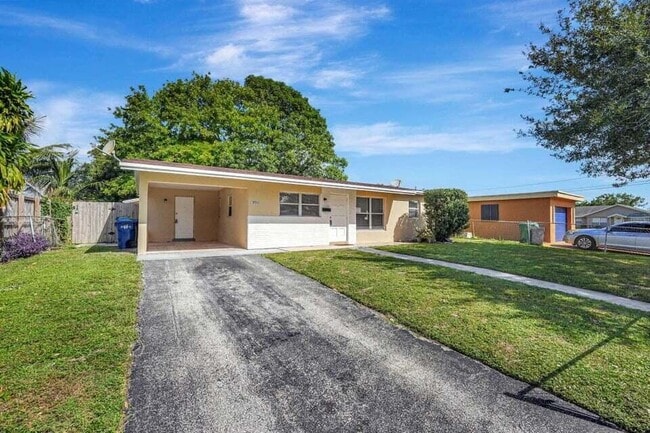 Photo - 3511 NW 7th Ct