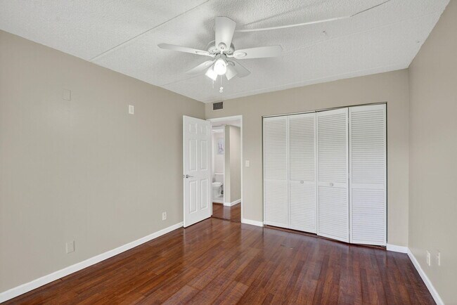 Photo - 2200 Springdale Blvd Unit 212