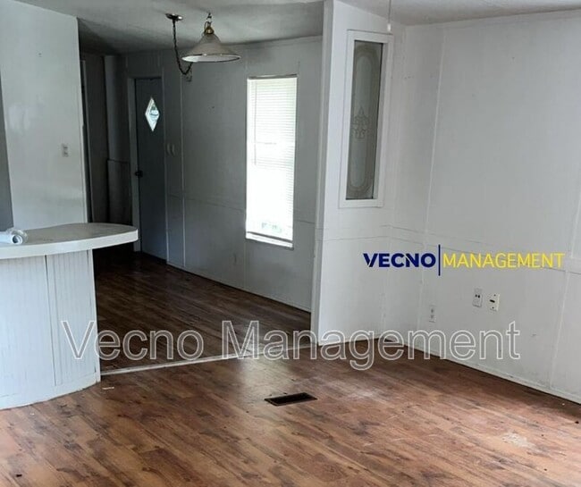 Photo - 201 S Preston Rd