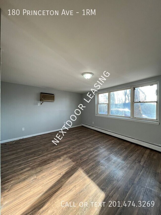 Photo - 180 Princeton Ave Unit 1RM