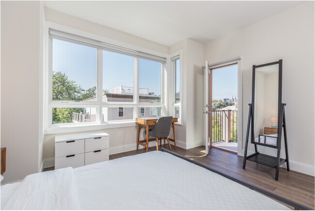 Photo - 139 Marcella St Unit 2