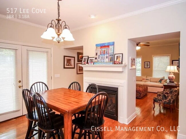 Photo - 517 Lee Cove