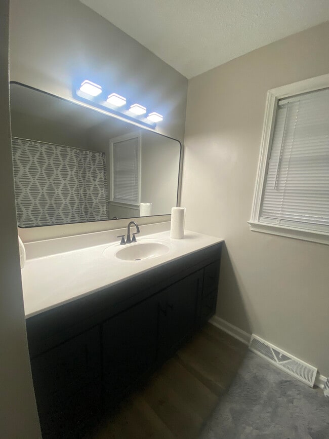 Photo - 107b Sador St Unit 107B