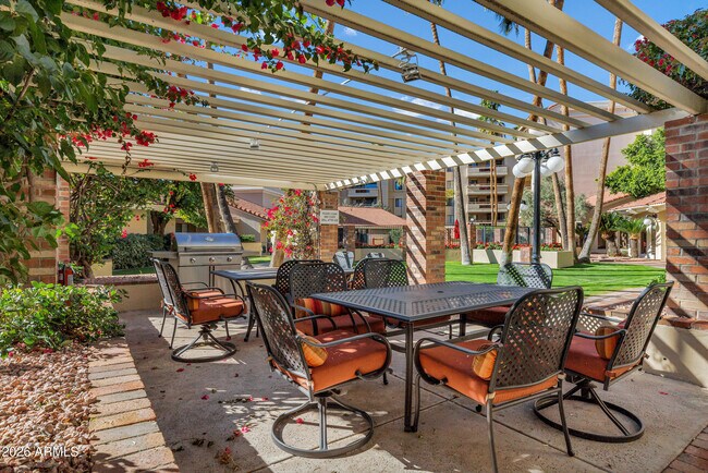 Photo - 4200 N Miller Rd Unit 321