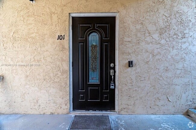 Building Photo - 1410 S Federal Hwy Unit 101 Rental