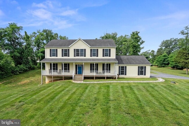Building Photo - 267 Shenandoah River Ln Rental
