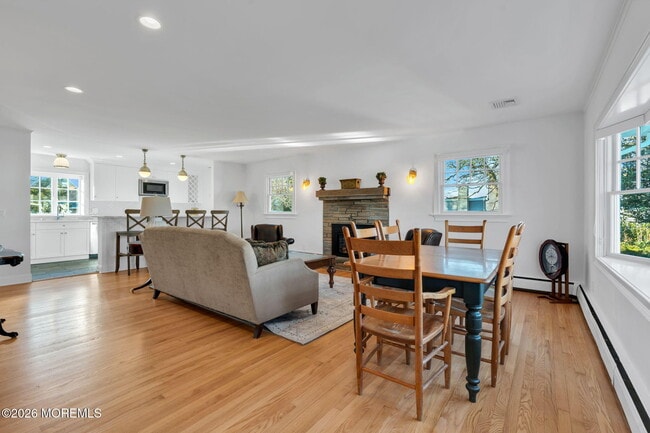 Photo - 723 Pitney Dr