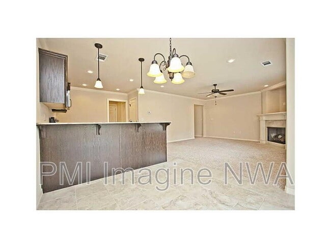Photo - 2669 N Miranda Ave