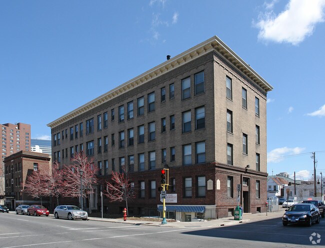 Photo - Soleil Apartments