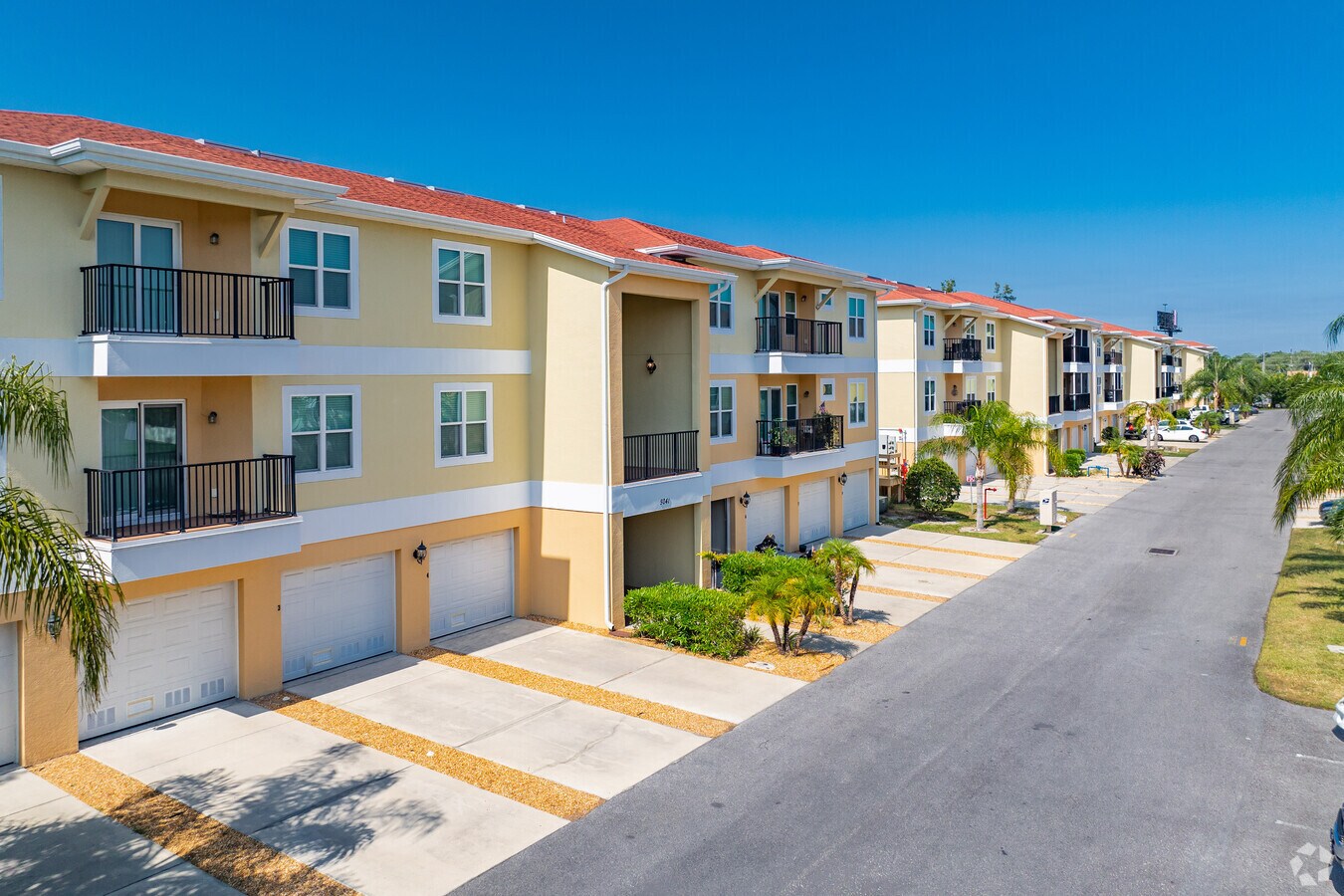 6421 Banyan BLVD Nuevo Port Richey, FL - Regency Palms Condominiums