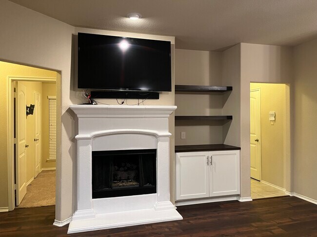 Photo - 9905 Cottontail Ln