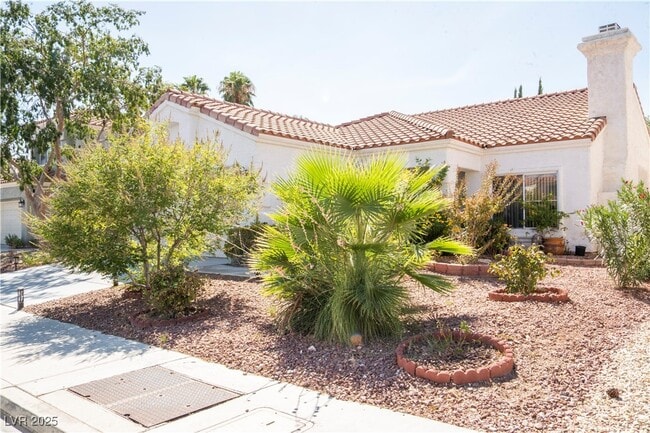 Photo - 1417 Country Hollow Dr