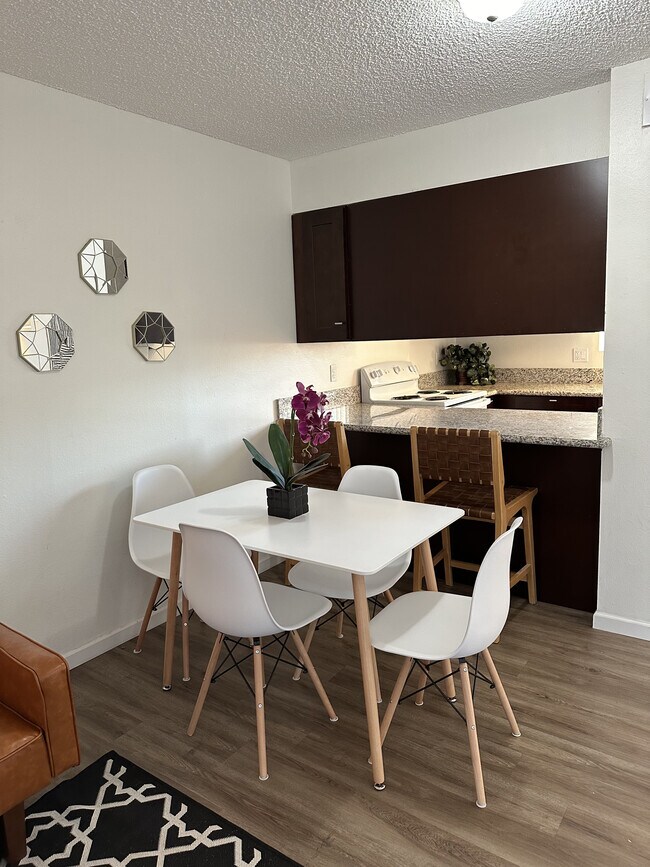 Casa Serena Apartments Indio, CA