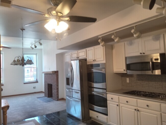 Photo - 4518 Liberty Ave Unit 2