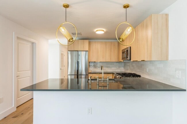 Photo - 348 Baldwin Ave Unit 209