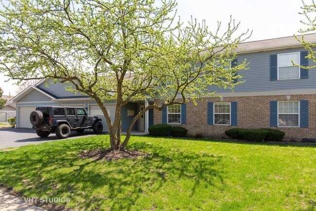 Photo - 408 Woodview Cir Condo Unit B