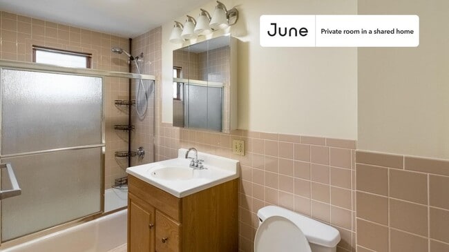 Photo - Room in Shared 5 bed/1 bath home Unidad A