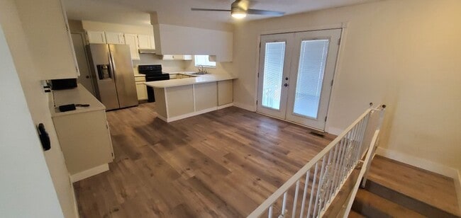 Building Photo - 7837 S 3930 W Unit A