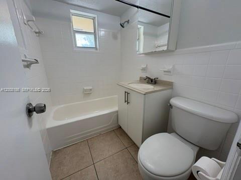 Photo - 241 S Royal Poinciana Blvd Unit 310