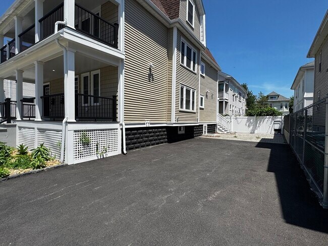 Photo - 33 Hamilton St