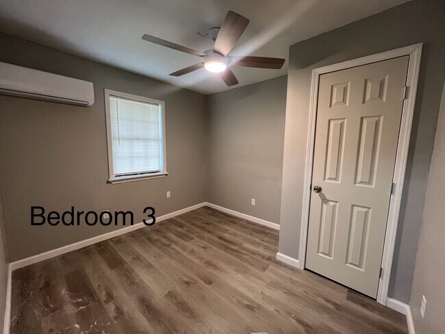 Photo - 241 Orange St