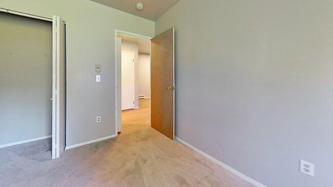 Photo - 3278 N Dousman St Apartamento Unidad 105