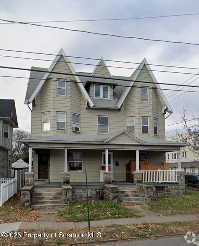 Building Photo - 304 Pittston Ave Rental