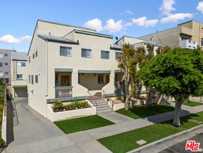Building Photo - 1818 Butler Ave Unit 1 Rental