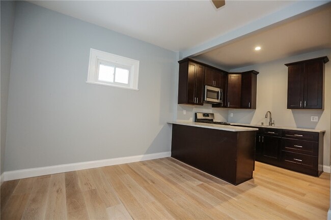 Photo - 544 Culver Pkwy