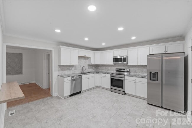 Photo - 4212 Hammett St