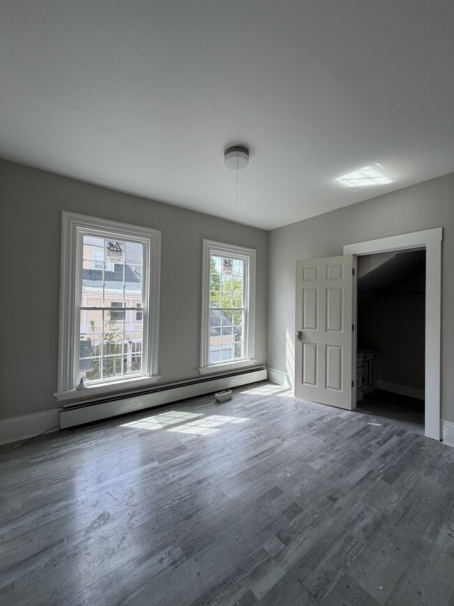 25 Winter St Unit 4