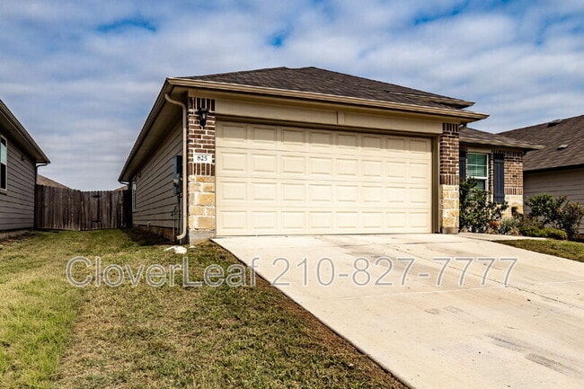 Photo - 825 Gerardia Ct