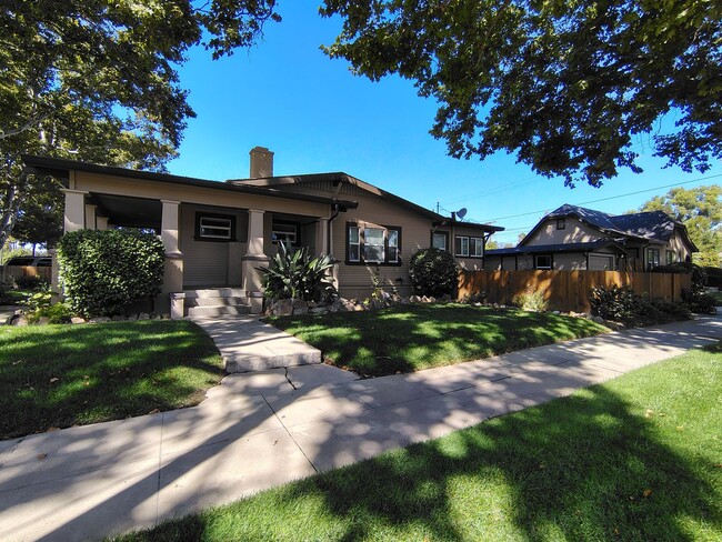 Photo - 701 Tuolumne Blvd
