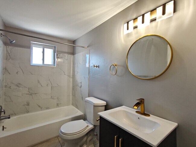 Photo - 308 Main St Unit A7