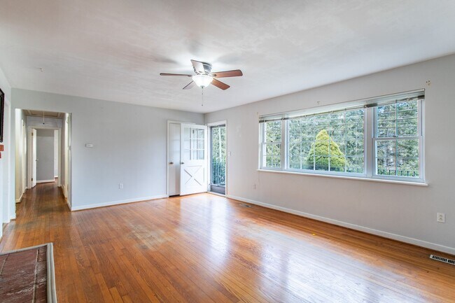 Photo - Convenient to Downtown Brevard