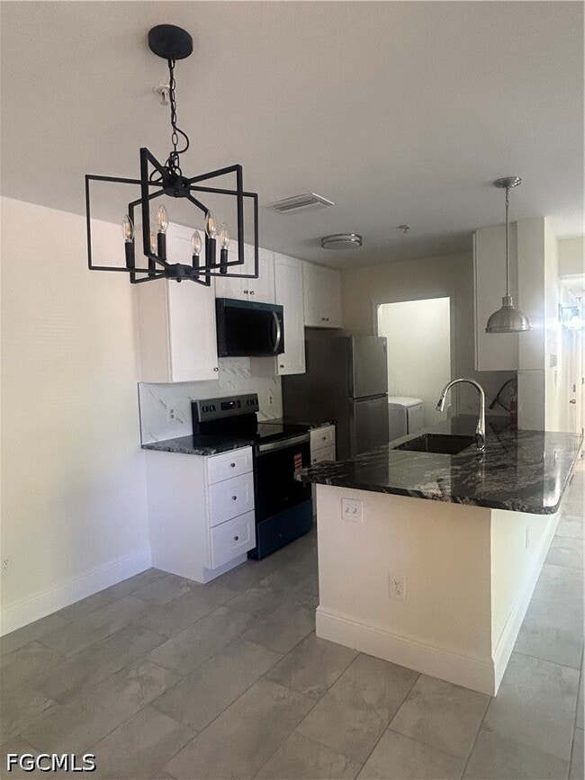 Photo - 2875 Winkler Ave Unit 511