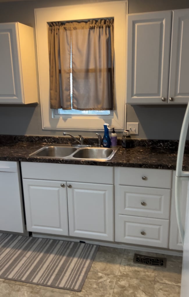 Photo - 713 Kearney St