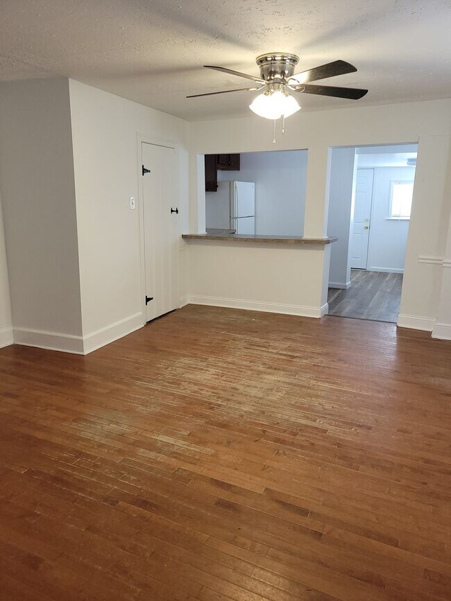 Photo - Spacious Twin - Torresdale