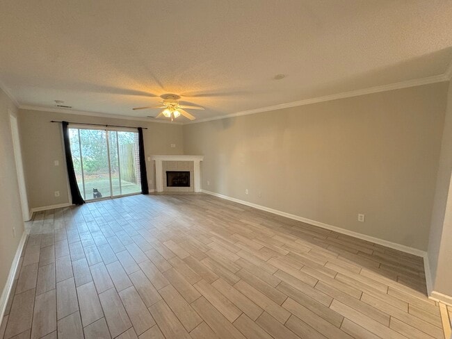 Photo - 76 Al Henderson Blvd