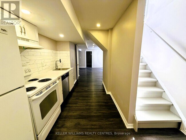 Photo - 53 Stollar Blvd