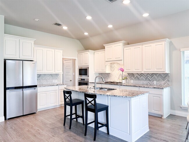 Photo - 15 Eden Hollow Ln