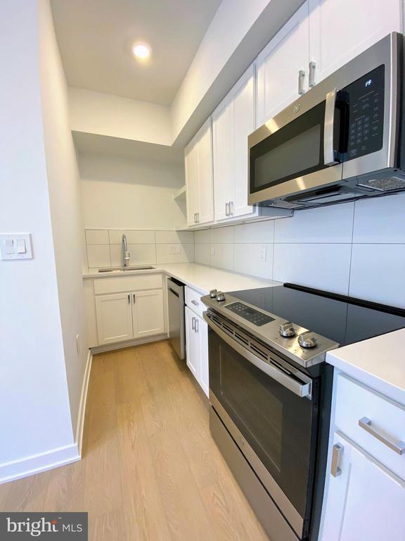 Building Photo - 3435 Brown St NW Rental
