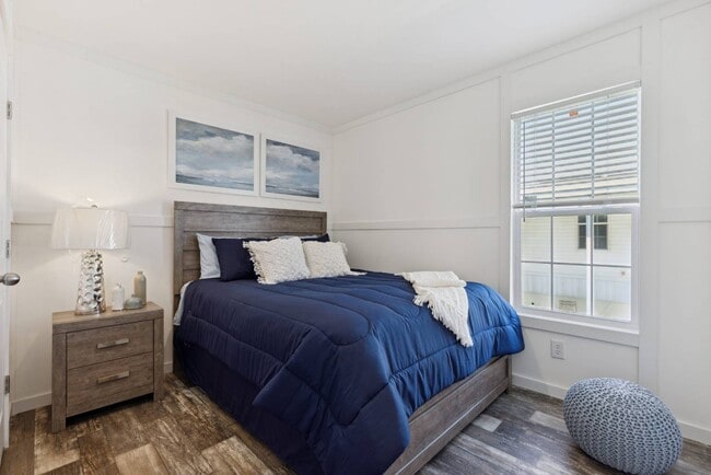 245 River Walk Wy