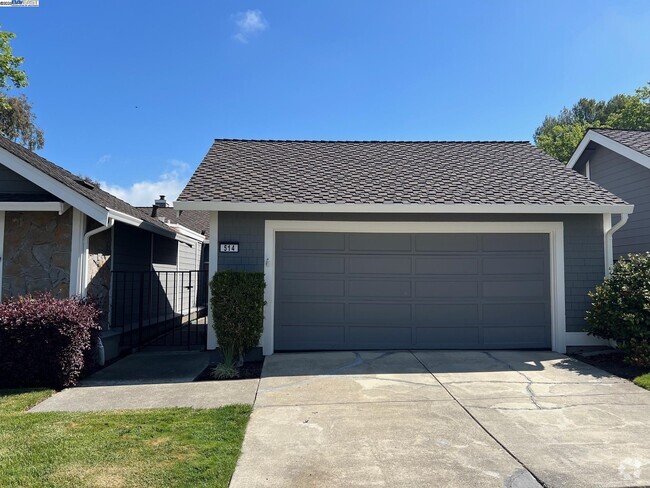 Building Photo - 514 Silver Lake Dr Rental