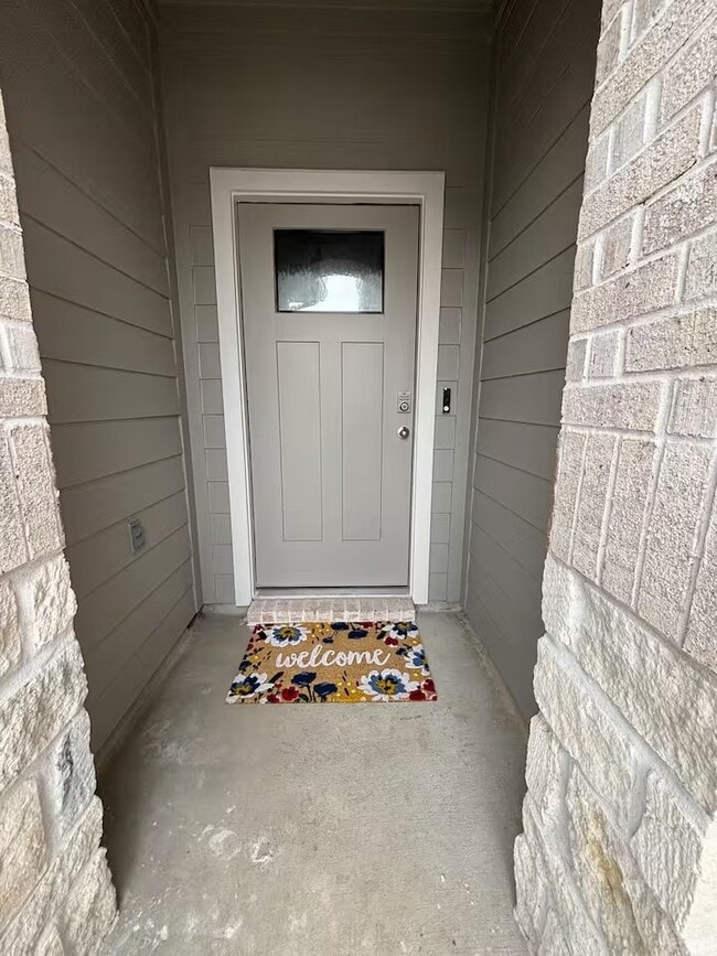 Photo - 4915 Oakwood Dr