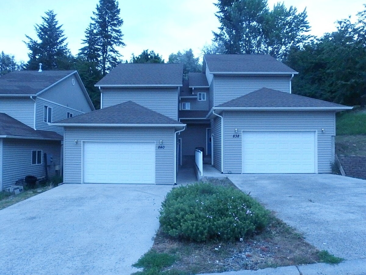 Garfield Duplex 3 - Garfield Duplex 3 Unit 840