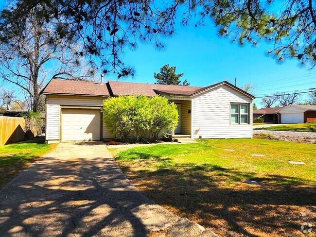 Building Photo - 2 Bed 1 Bath in The Andy's Sub Addn Bethan... Rental